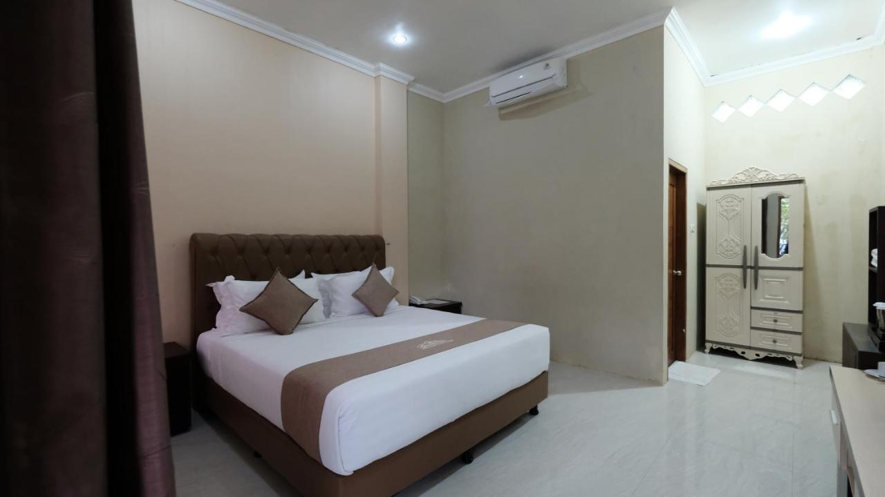 Bukit Indah Doda Hotel & Resorts Palu Exterior foto