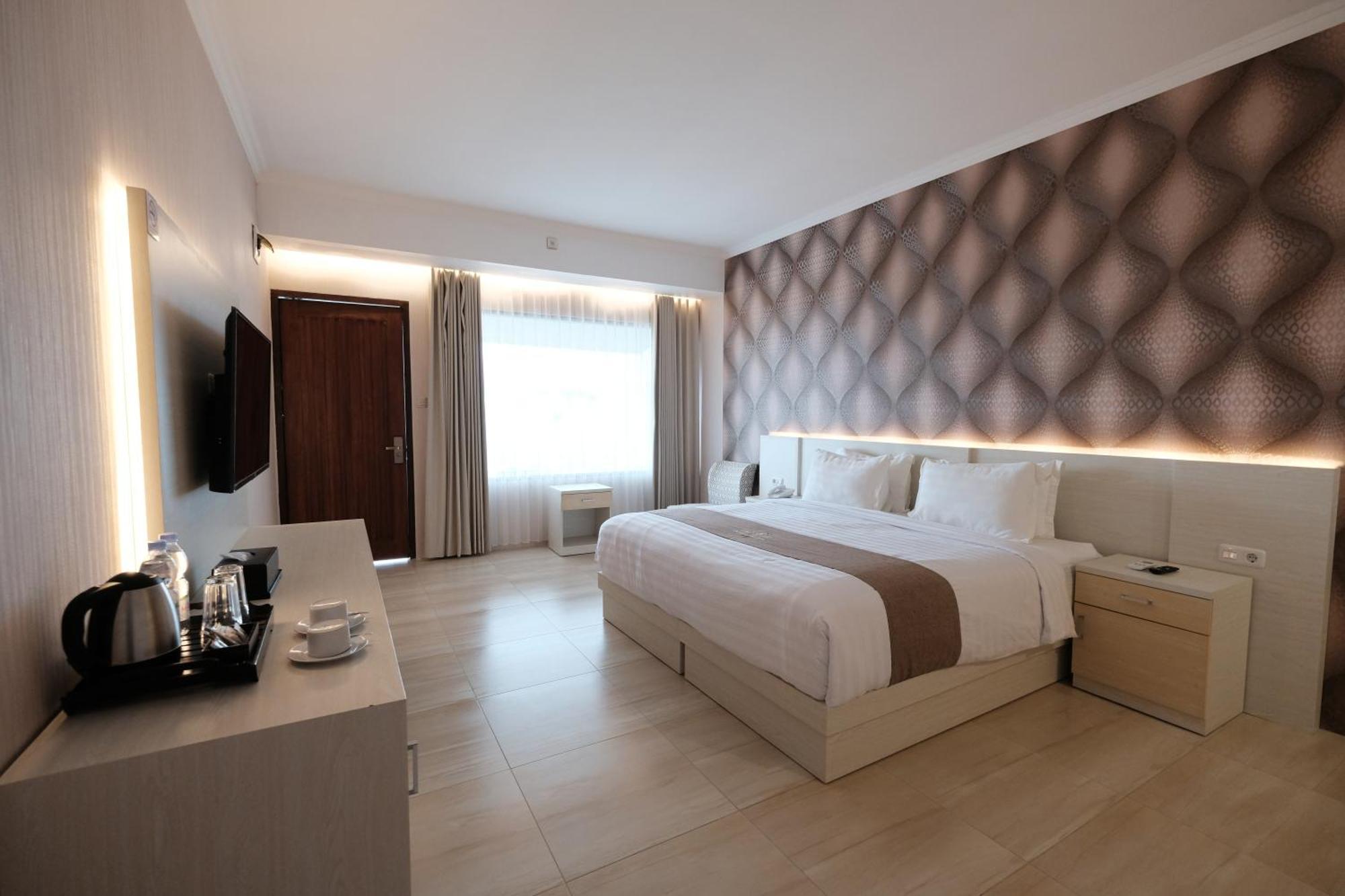 Bukit Indah Doda Hotel & Resorts Palu Habitación foto